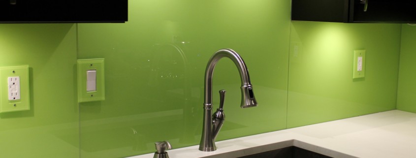 How to create a backpainted glass backsplash